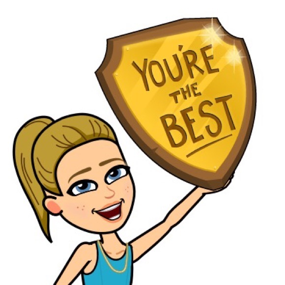 Welcome to my closet! I’m Becca K - Picture 6 of 6